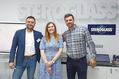 Учимся вместе с производителем: специалисты ХЛР на тренинге Steroglass